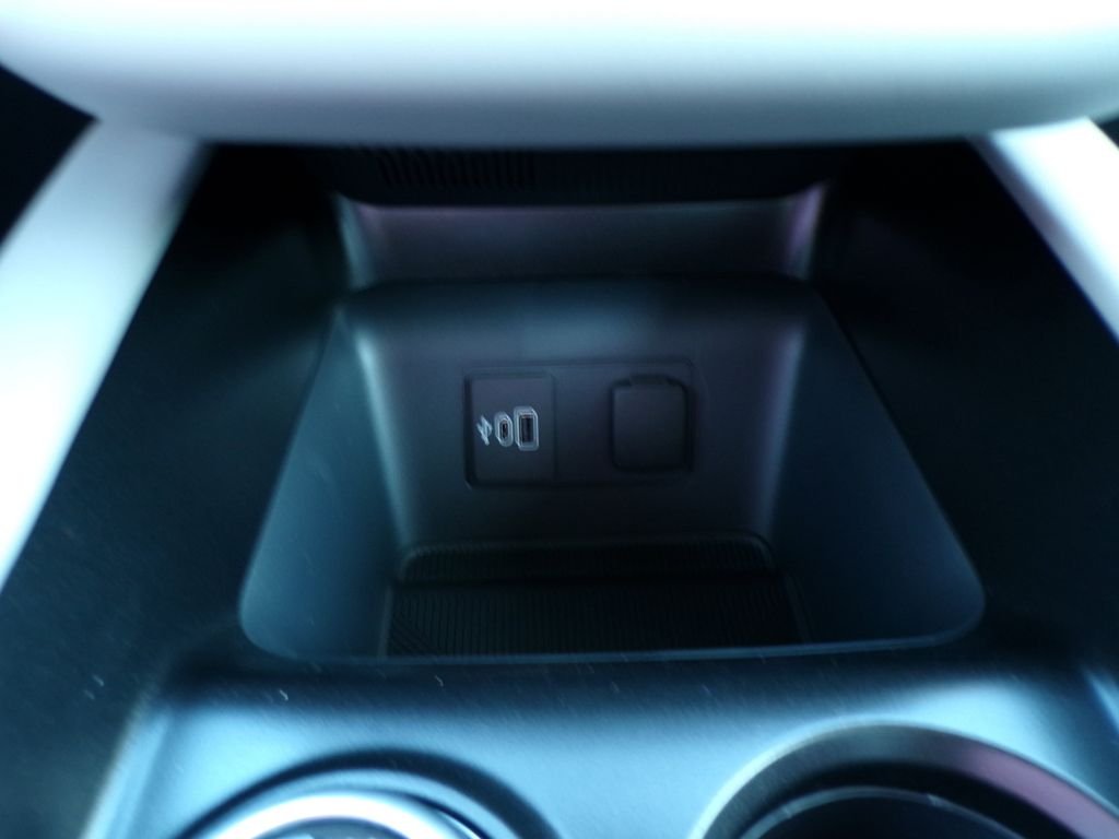 New 2026 Agate Black Metallic Ford Active image 23