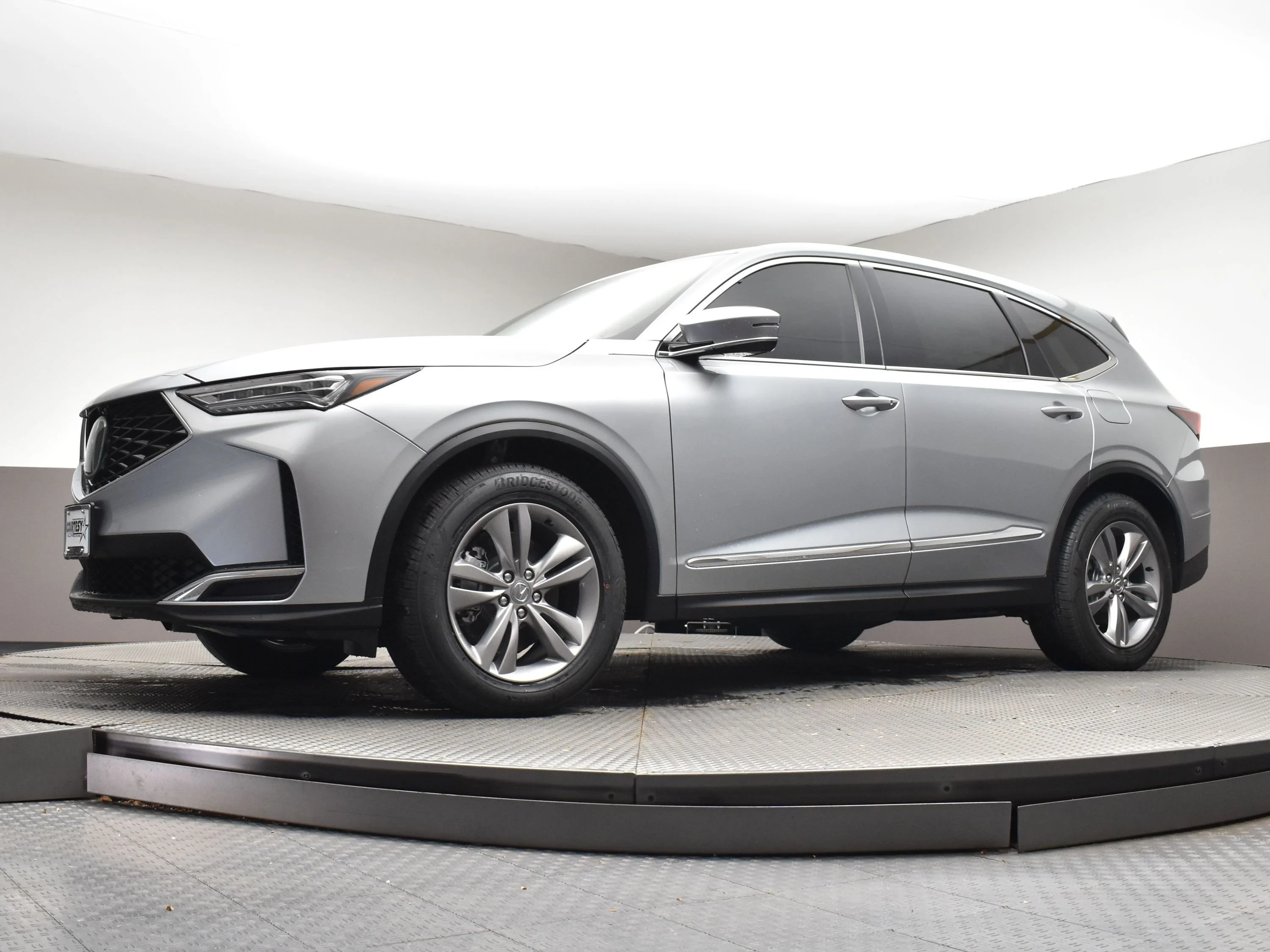 New 2026 Solar Silver Metallic Acura 4MDX image 33
