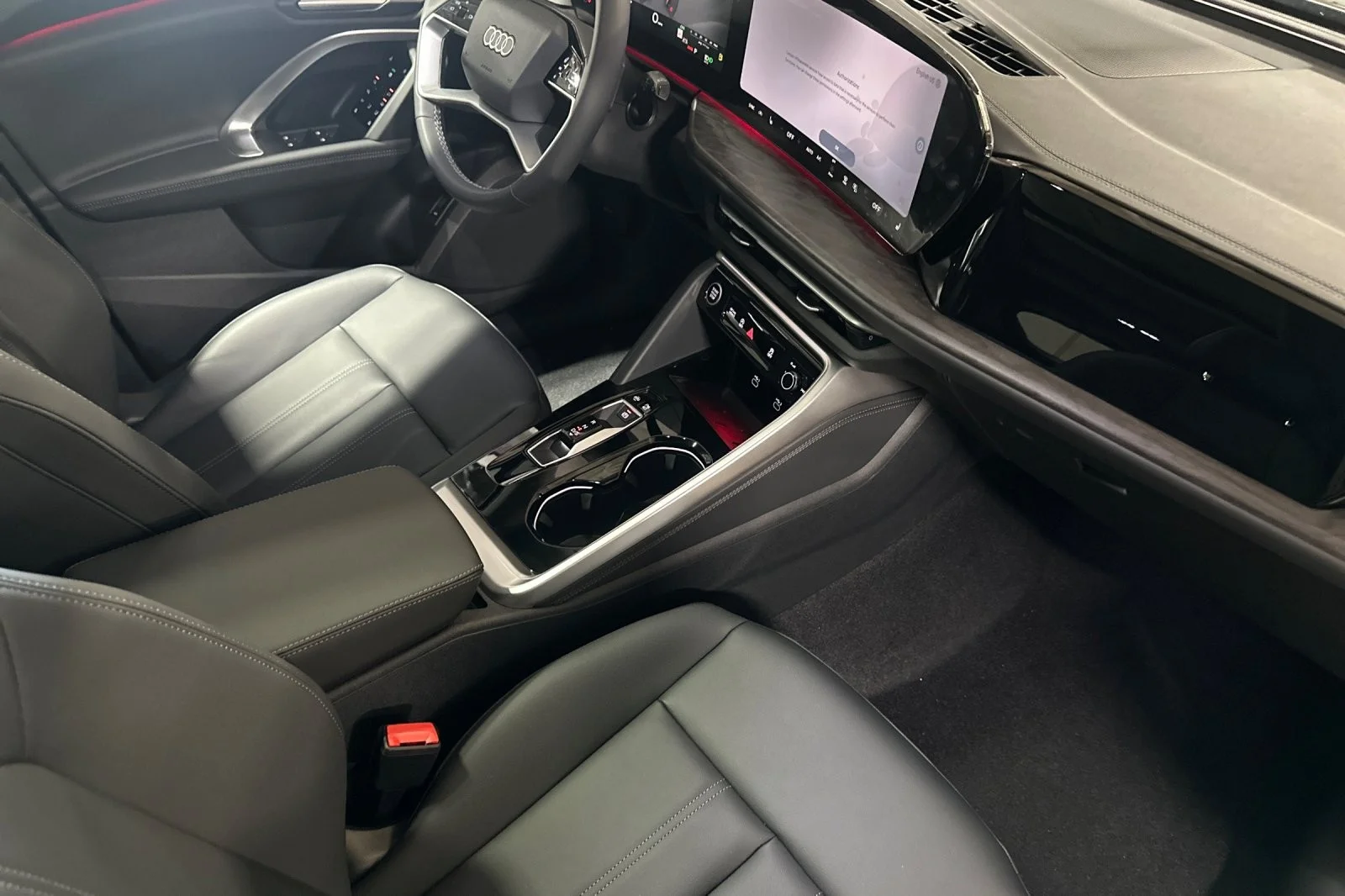 New 2026 Daytona Gray Metallic Audi Premium 2.0 TFSI quattro image 15