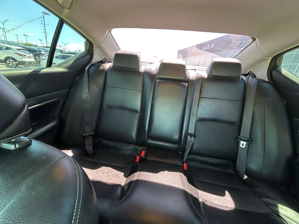 Used 2023 Black Nissan 2.5 SL image 19