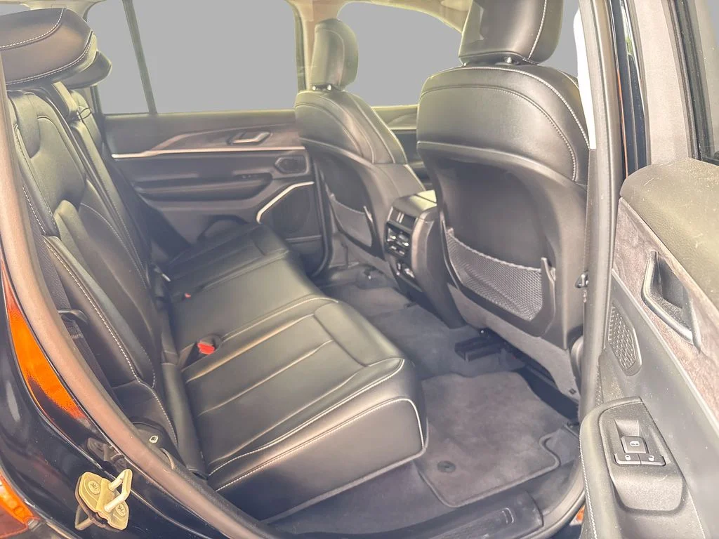 Used 2023 Black Jeep Limited image 10