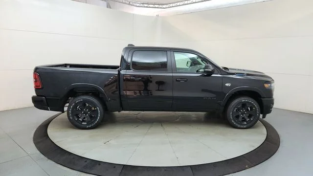 New 2026 Diamond Black Crystal Pearl-Coat Exterior Paint RAM Big Horn/Lone Star image 11