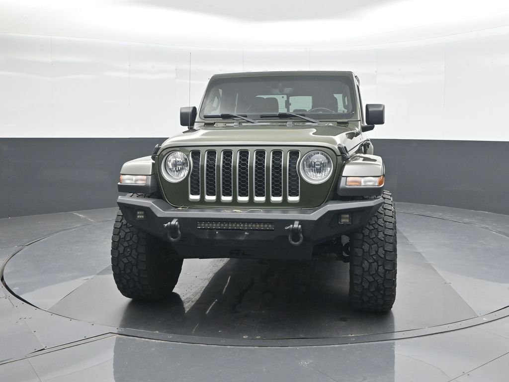 Used 2022 Green Jeep Overland image 5