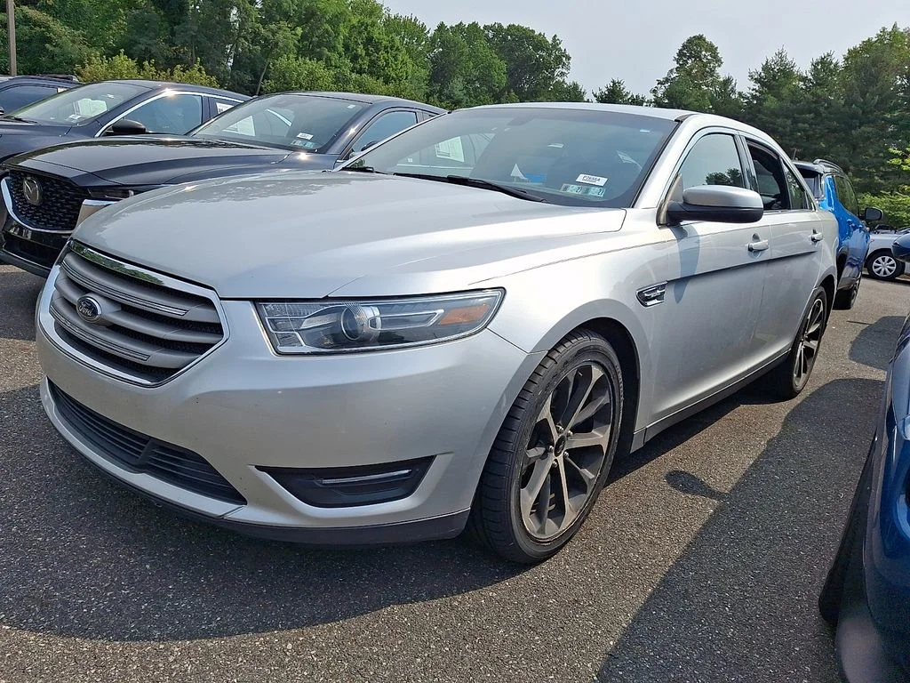 Used 2016 Ford Taurus SEL with VIN 1FAHP2E84GG155814 for sale in Glen Mills, PA