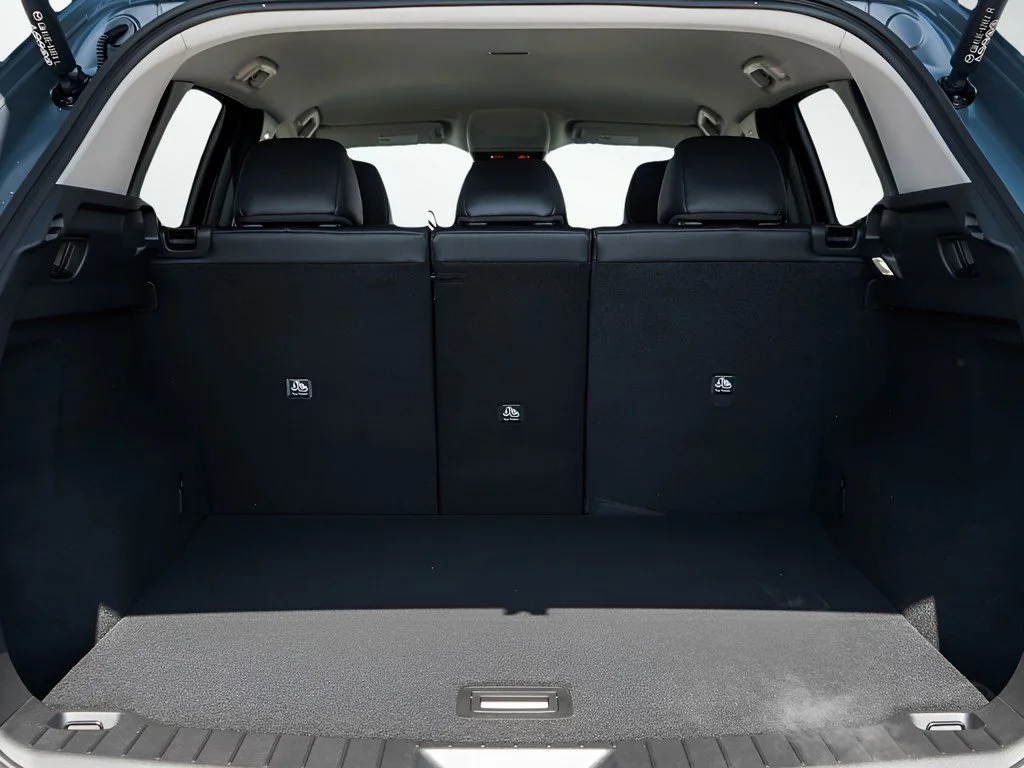 New 2026 Navy Blue Mica Mazda 2.5 S Preferred image 8