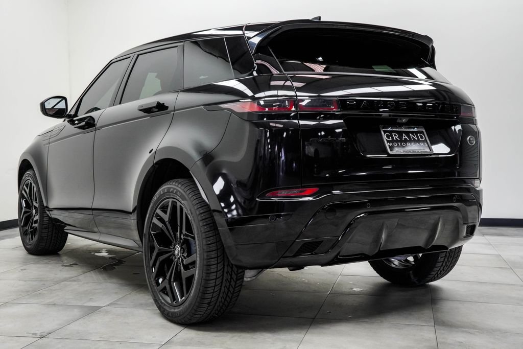 Used 2023 Black Land Rover R-Dynamic SE image 11