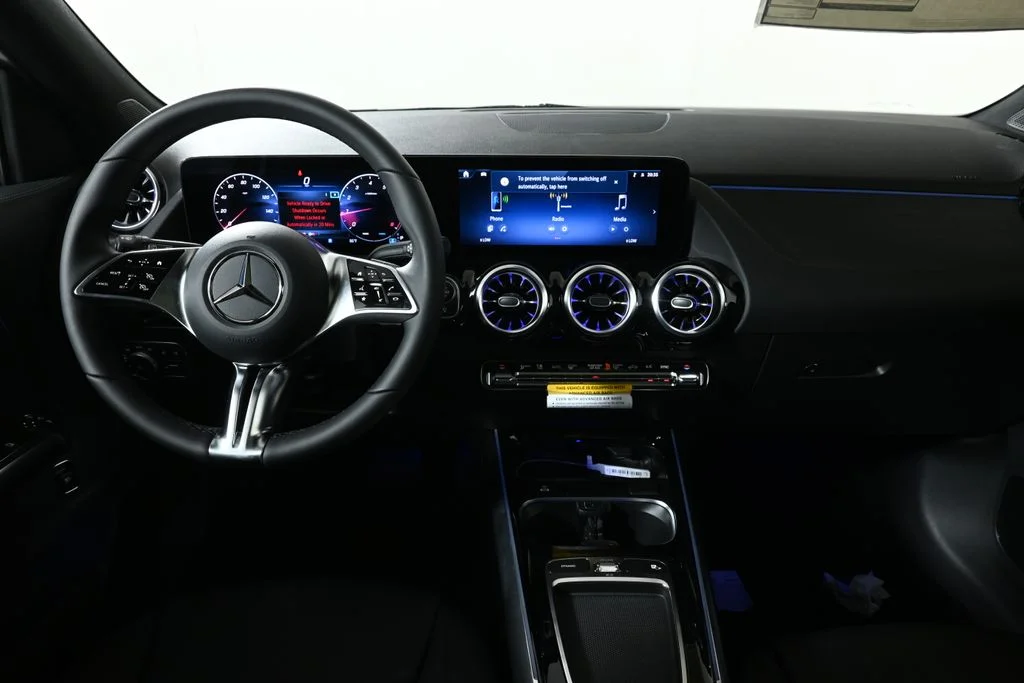 Used 2026 White Mercedes-Benz GLA 250 image 17