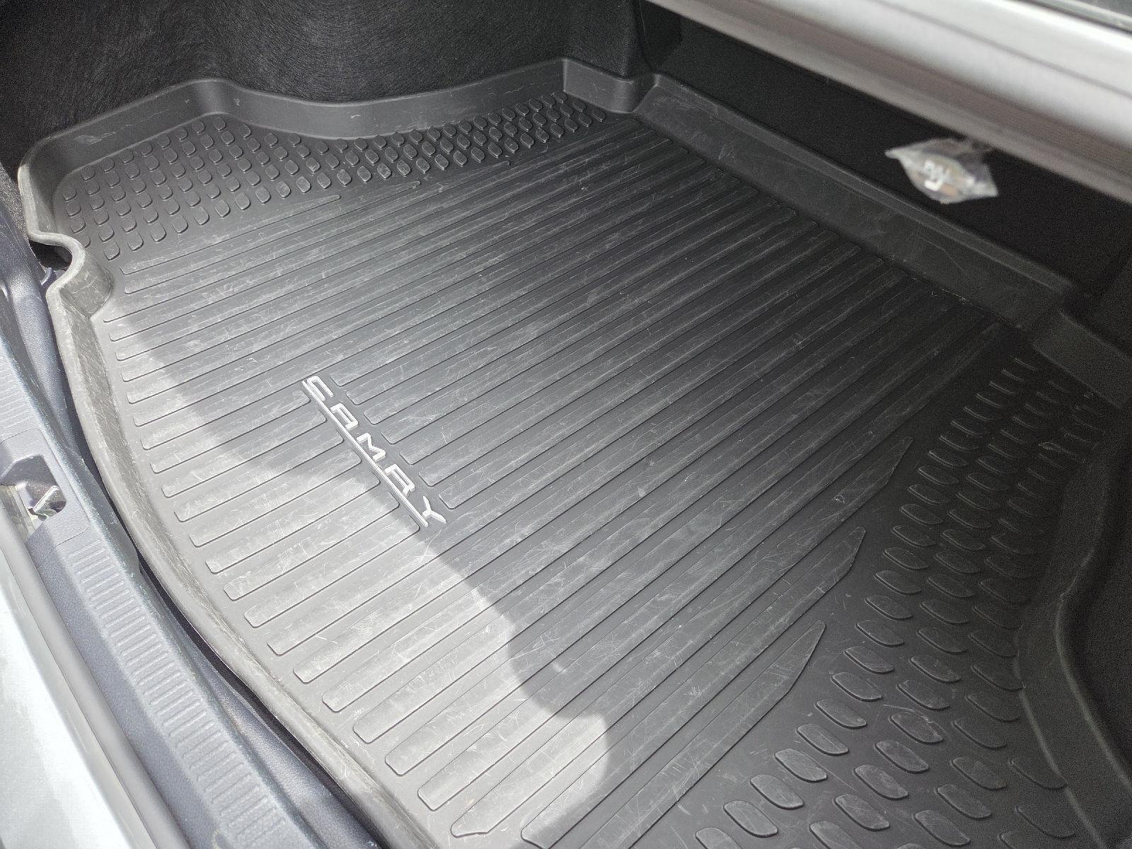 Certified Used 2023 Celestial Silver Metallic Toyota LE image 15