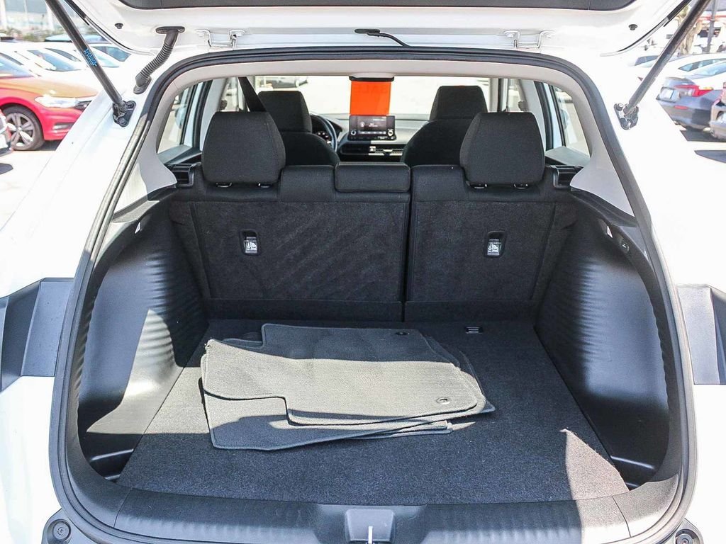 Used 2024 White Honda LX image 27