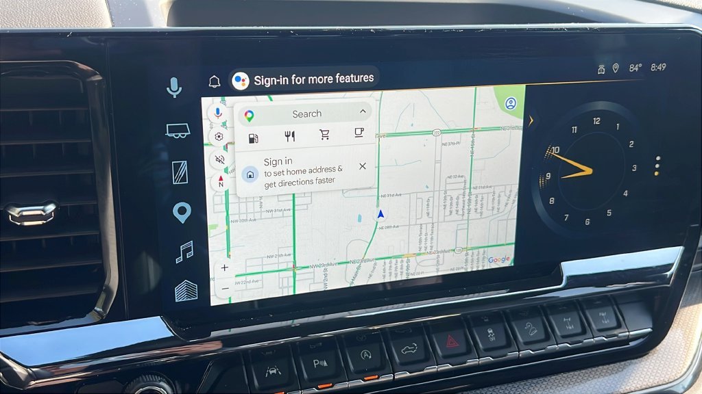 Used 2025 Gray Chevrolet ZR2 image 22