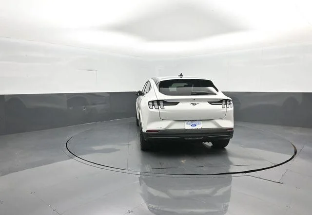 New 2026 Star White Metallic Tri-coat Ford Premium image 6