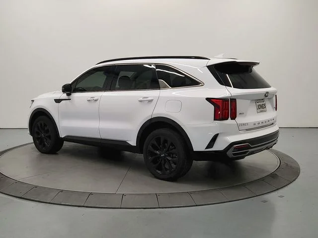 Used 2021 White Kia SX image 6
