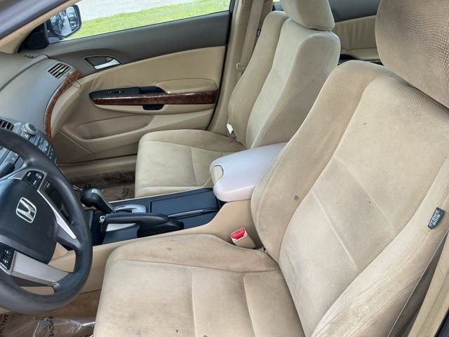 Used 2008  Honda EX image 17
