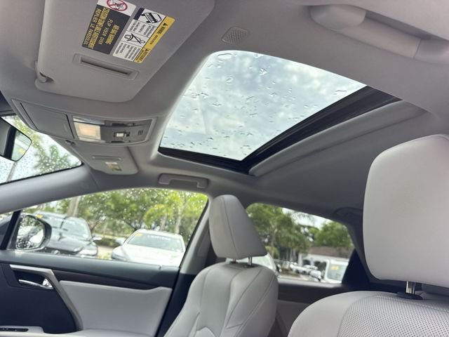 2021 Lexus RX 350 - Photo 22