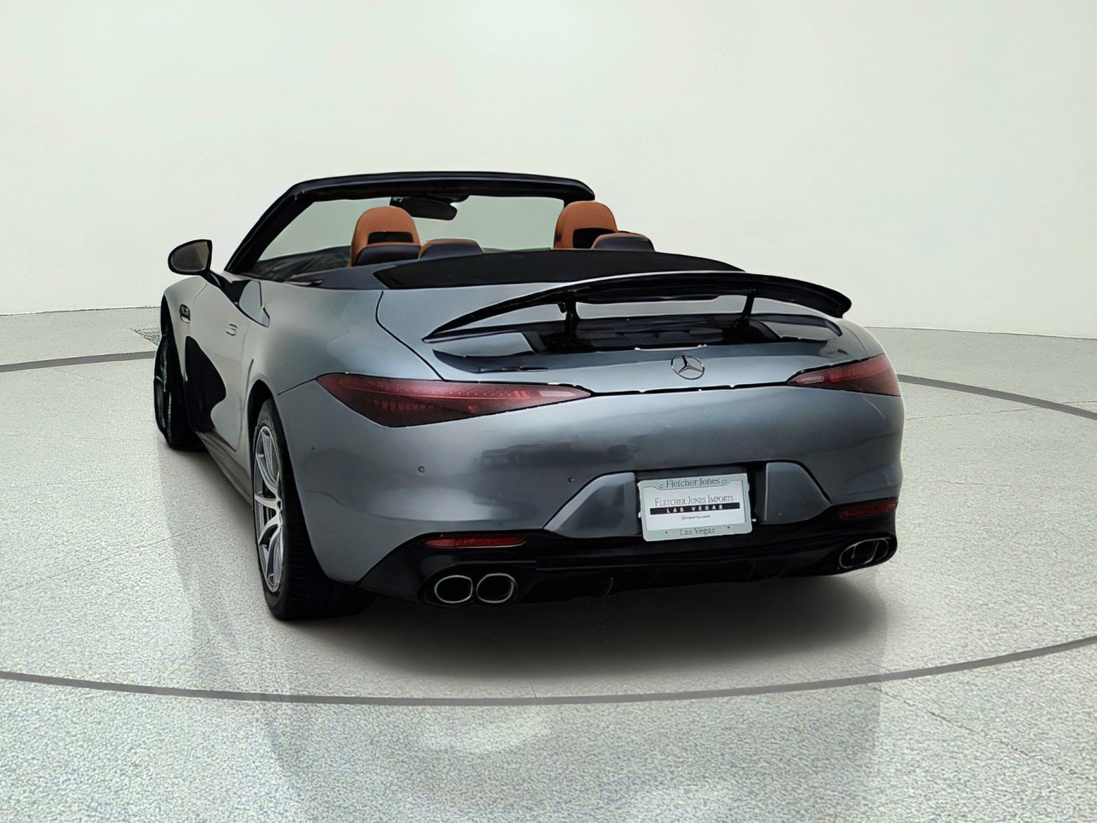 New 2027 Selenite Grey Metallic Mercedes-Benz AMG® SL 43 Roadster image 11