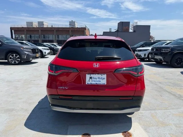 Used 2024 Red Honda EX-L image 6