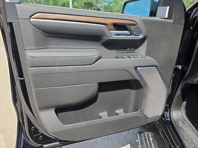 2026 Chevrolet Silverado 1500 High Country - Photo 17