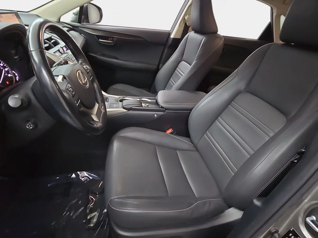 Used 2017 Silver Lexus 200t image 18