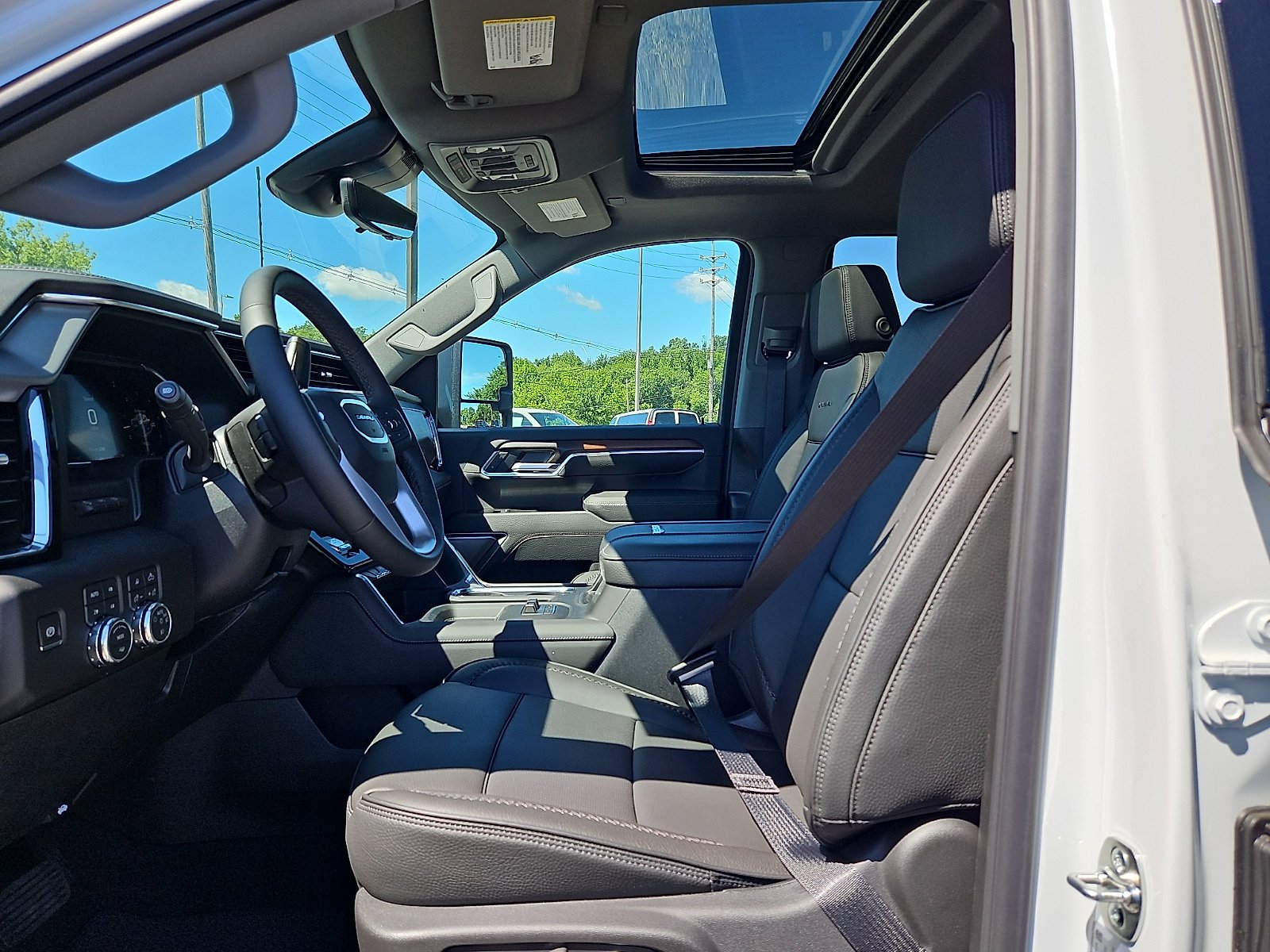 2026 GMC Sierra 2500HD Denali - Photo 9