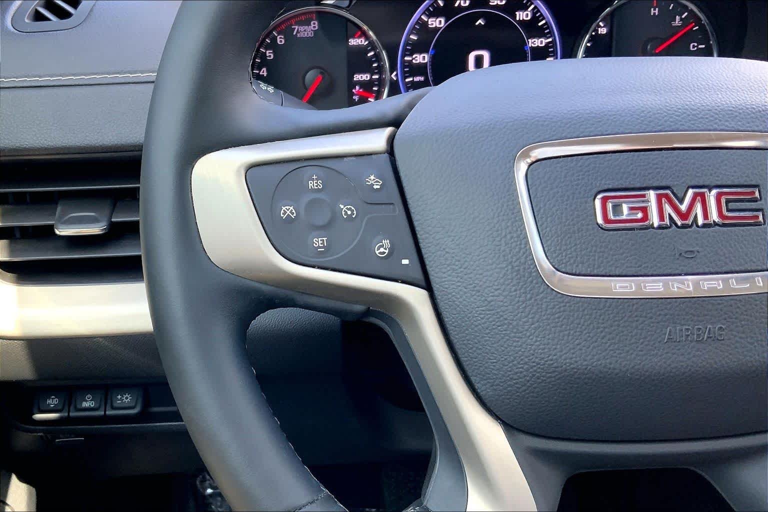 Used 2023 White Frost Tricoat GMC Denali image 24