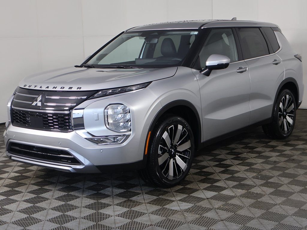 New 2026 Silver Mitsubishi SE 1.5T S-AWC image 11