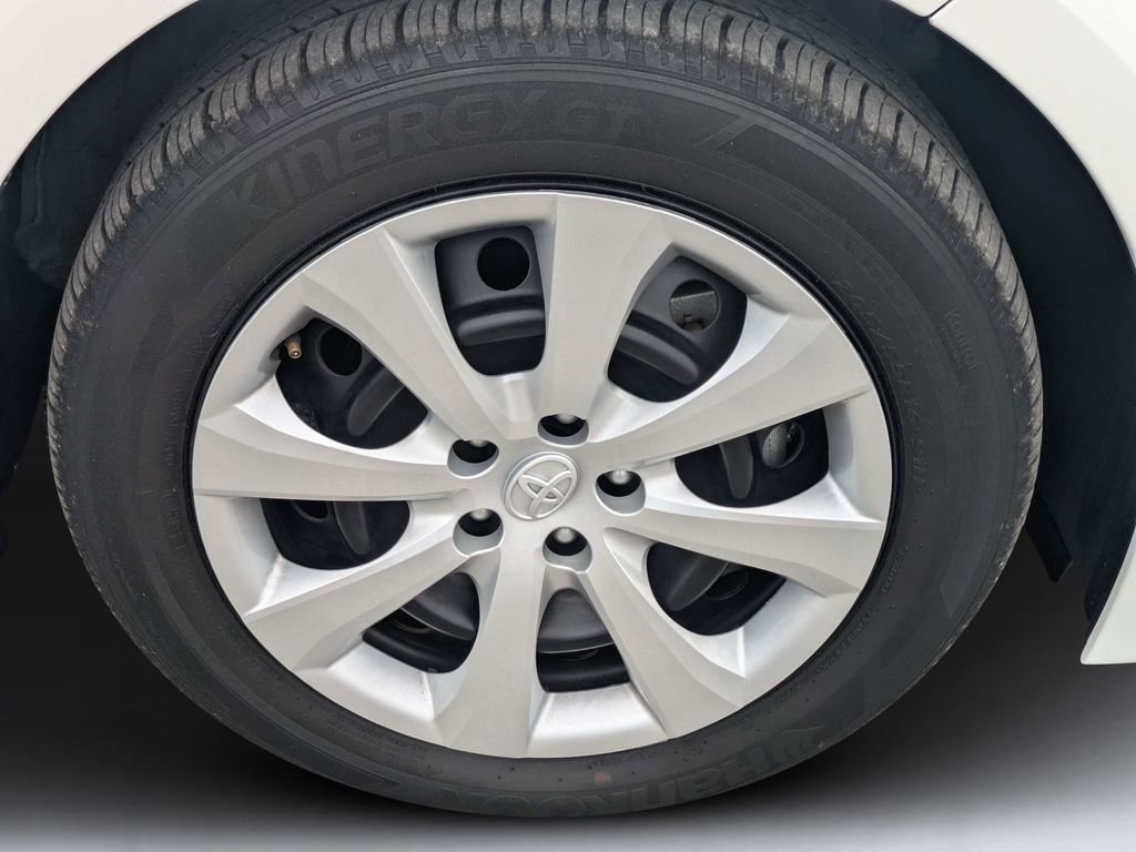 Used 2023 White Toyota LE image 11