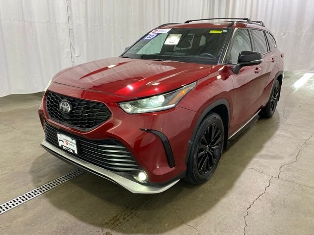 2023 Toyota Highlander XSE - Photo 8