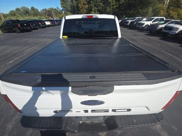 Used 2020  Ford  image 6