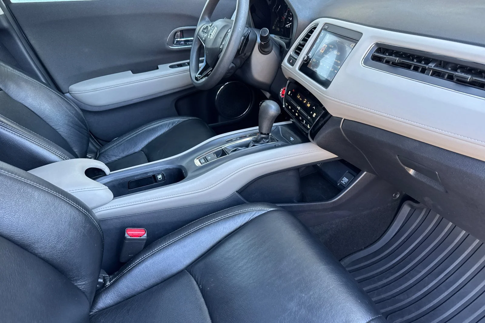 2022 Honda HR-V EX - Photo 16