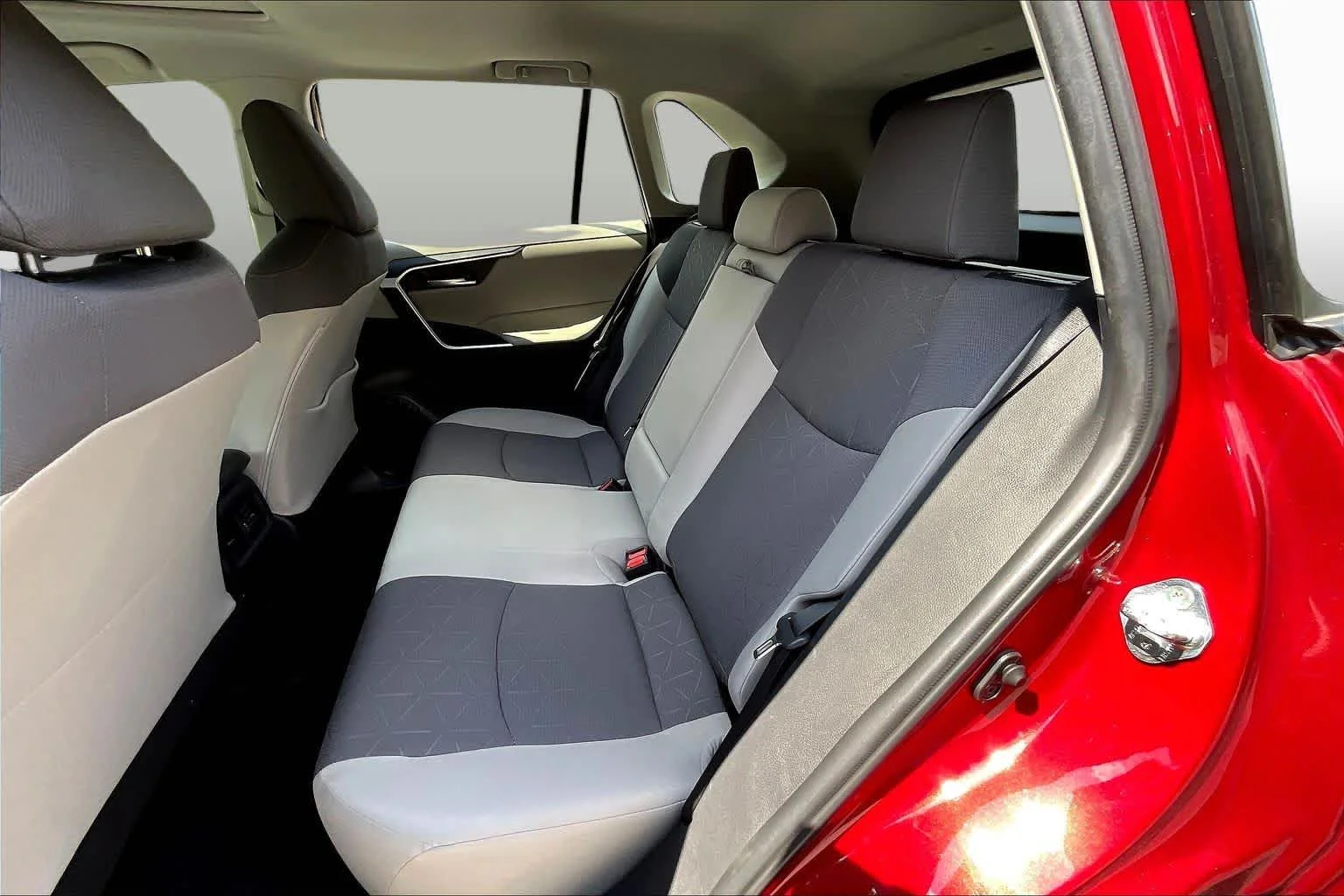 Used 2024 Ruby Flare Pearl Toyota XLE image 20