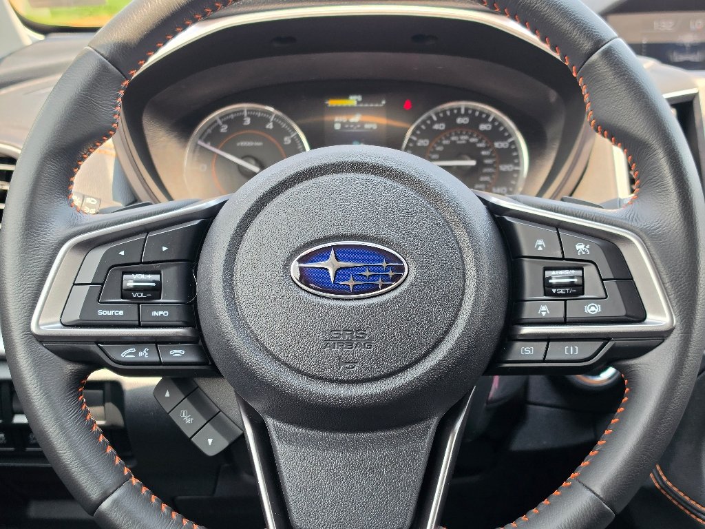 Used 2023 Crystal Black Silica Subaru Limited image 18