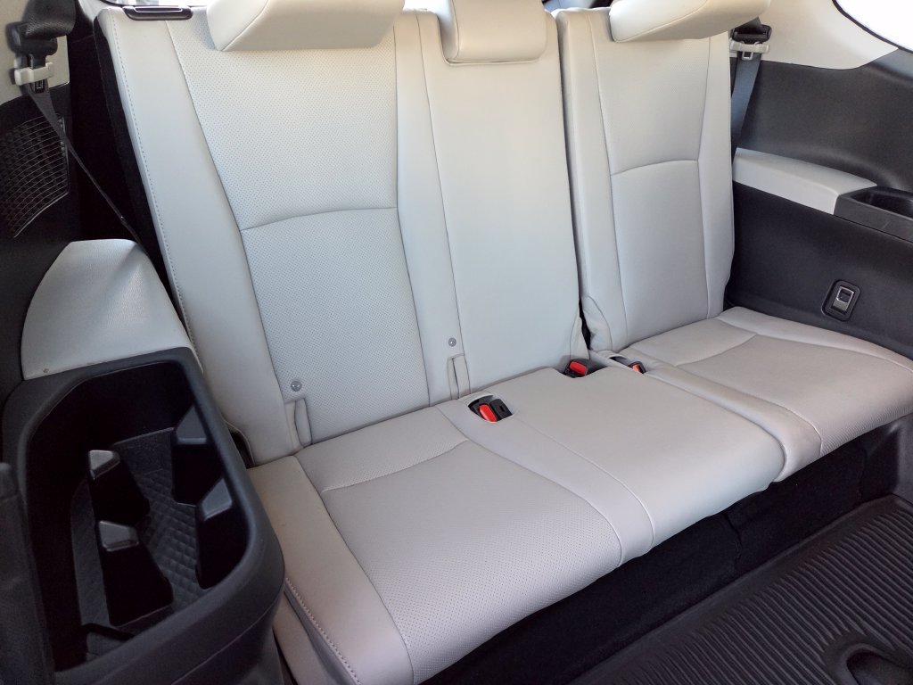 Used 2025  Toyota Limited image 19