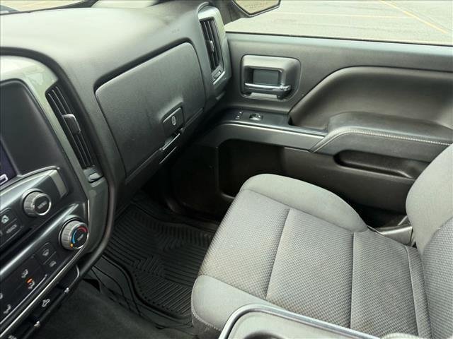 Used 2019 Black Chevrolet LT image 15