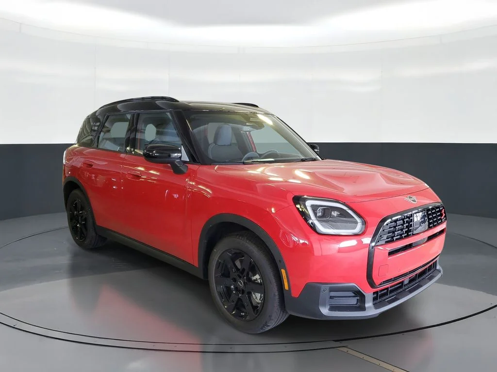 Used 2026 Red MINI  image 2