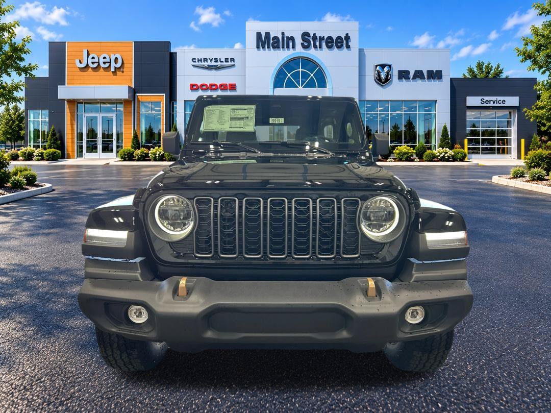 New 2026 Black Clear-Coat Exterior Paint Jeep 85th Anniversary Edition image 8