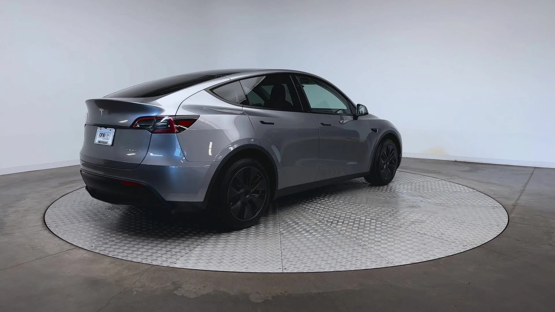 Used 2025 Stealth Grey Tesla Long Range image 8