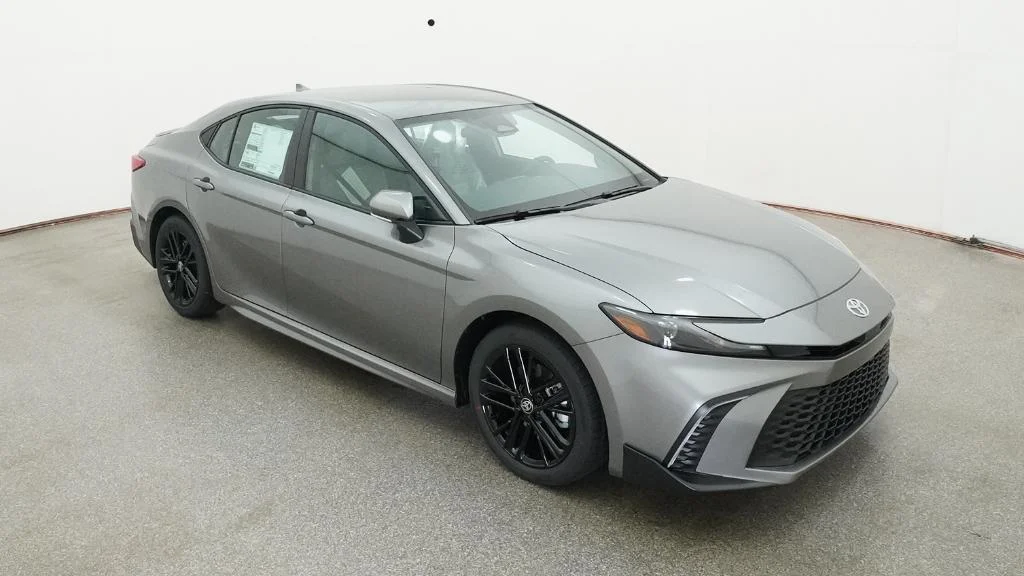 New 2026 Heavy Metal Toyota SE image 3