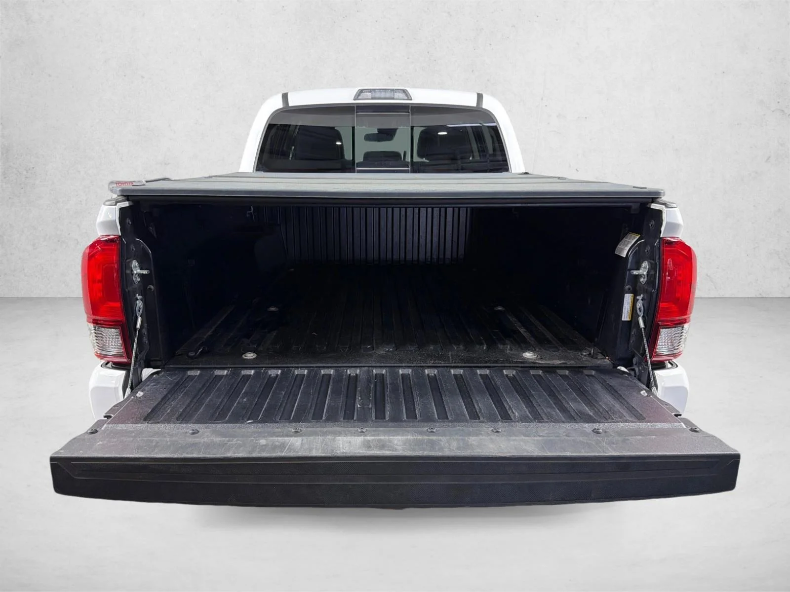 Used 2023 Silver Toyota SR image 18