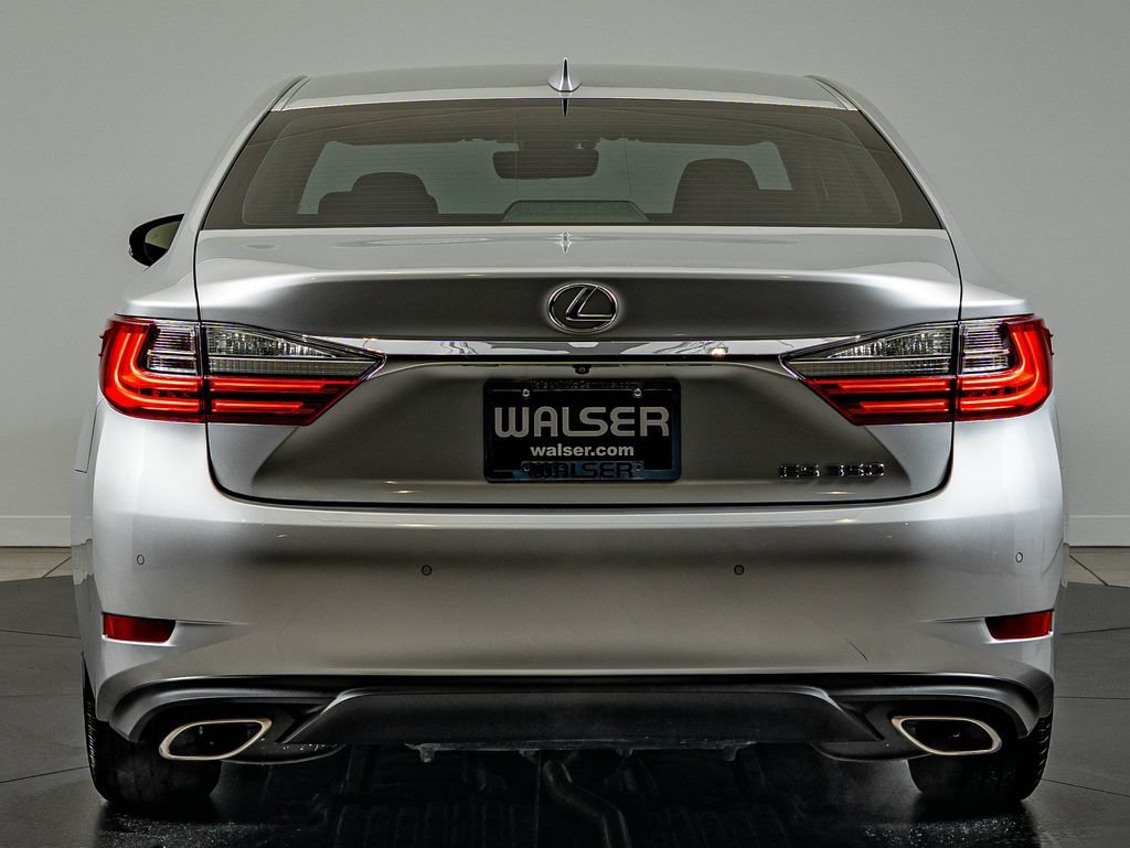 Used 2018 Silver Lexus 350 image 6