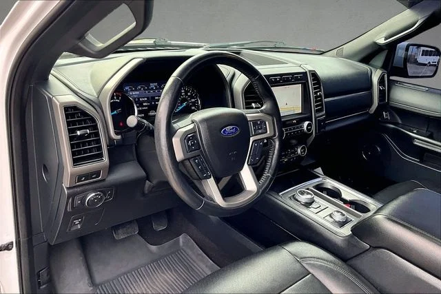 Used 2021 White Ford XLT image 10