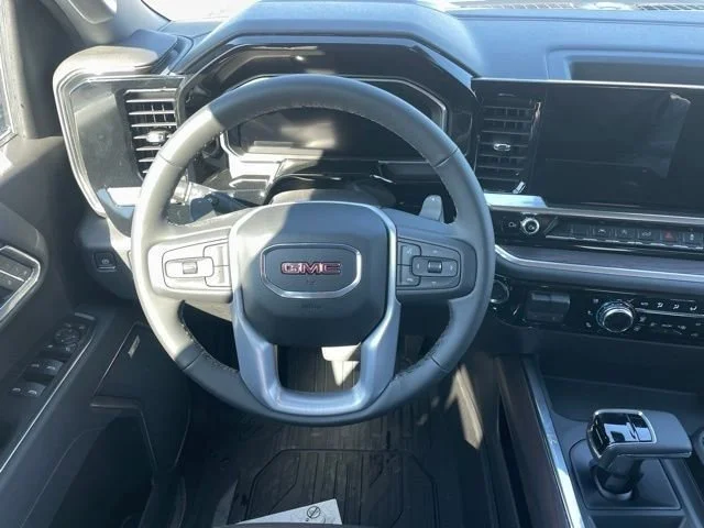 2026 GMC Sierra 1500 SLT - Photo 12