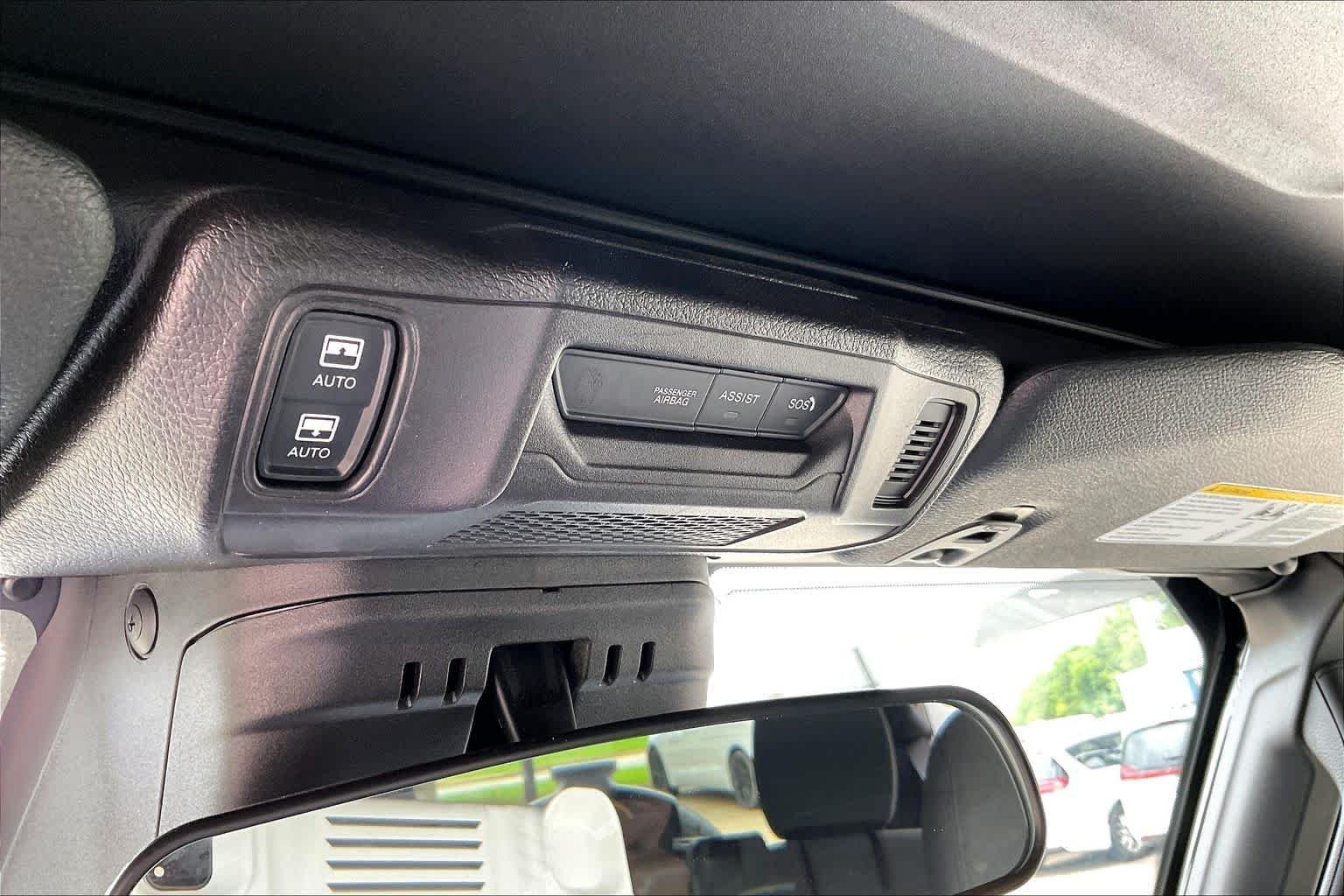 Used 2025 Black Clearcoat Jeep Sahara image 31