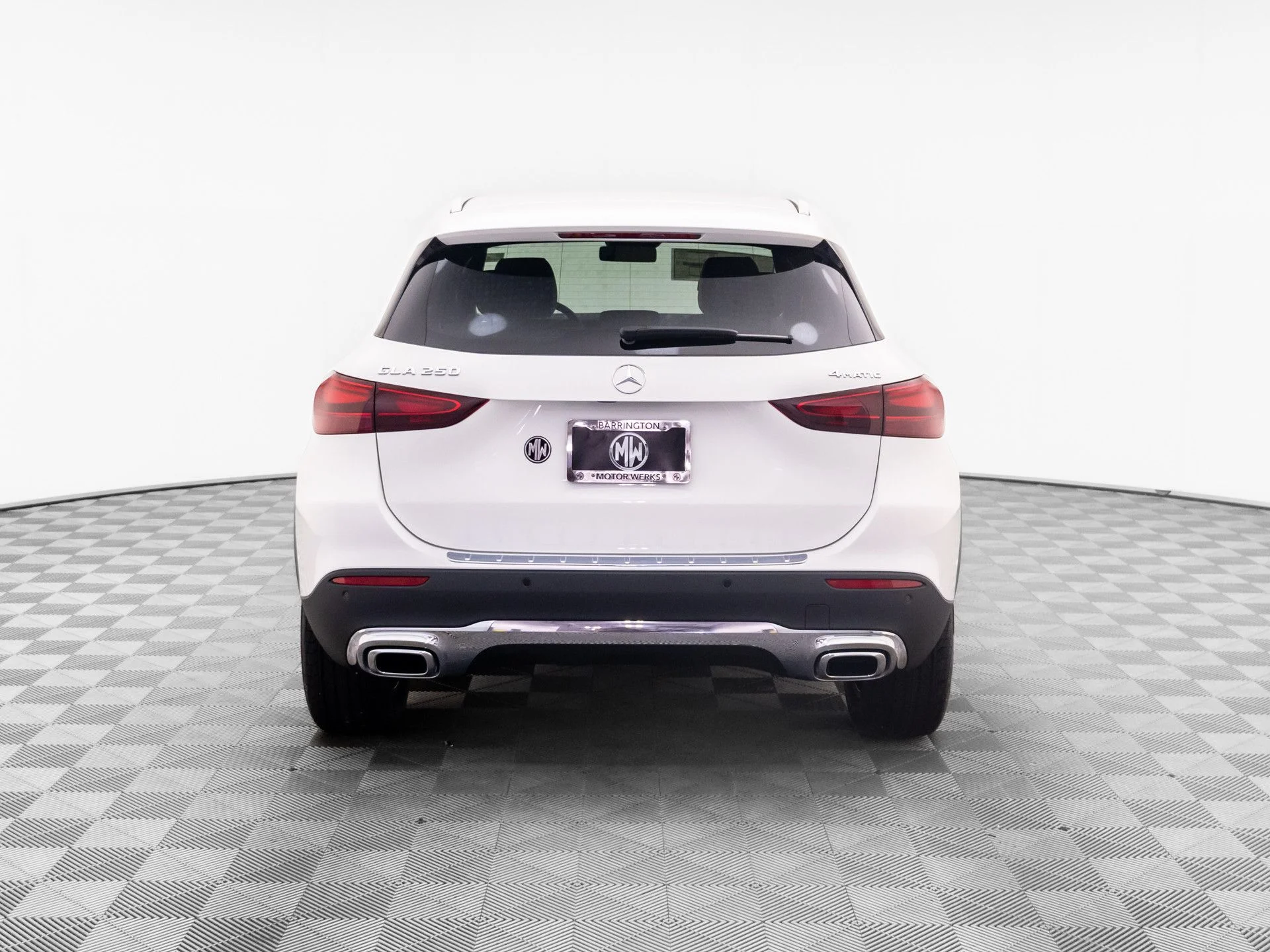 New 2026 White Mercedes-Benz GLA 250 image 4