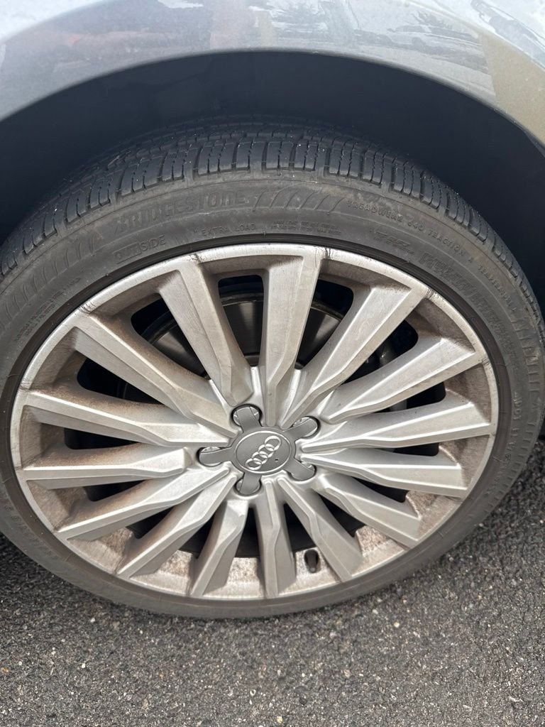 Used 2017 Gray Audi 1.4T Premium image 12