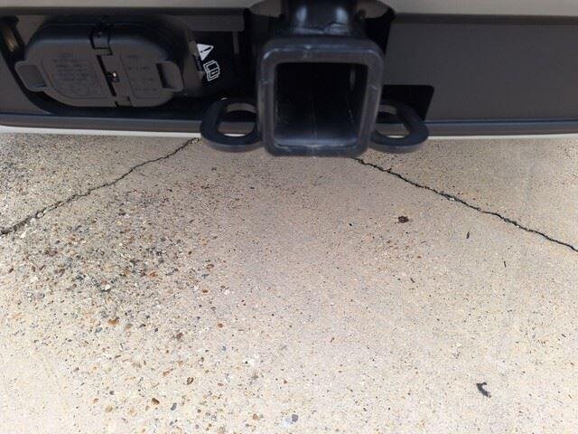 New 2026 Carbonized Gray Metallic Ford Tremor® image 33