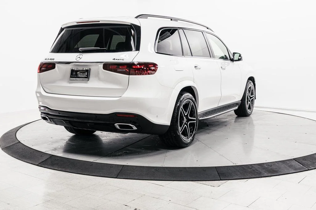 Certified Used 2026 Polar White Mercedes-Benz GLS 450 image 38