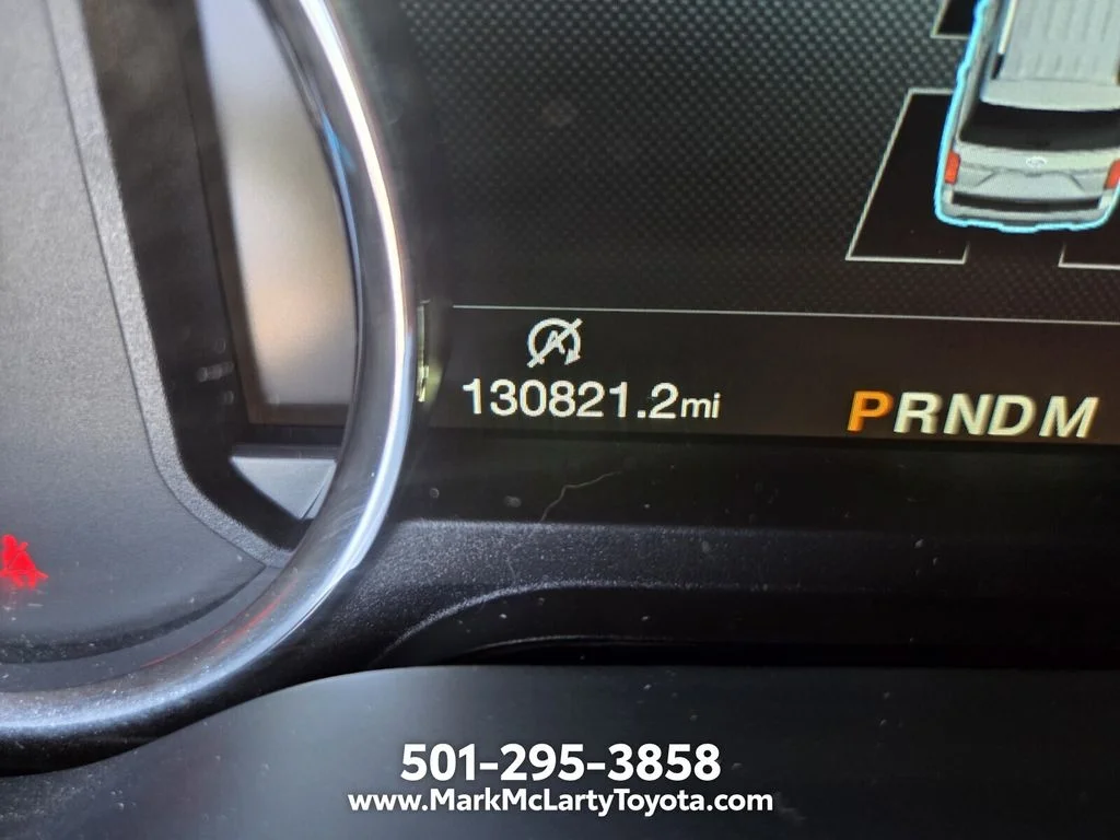Used 2018 White Ford Limited image 33