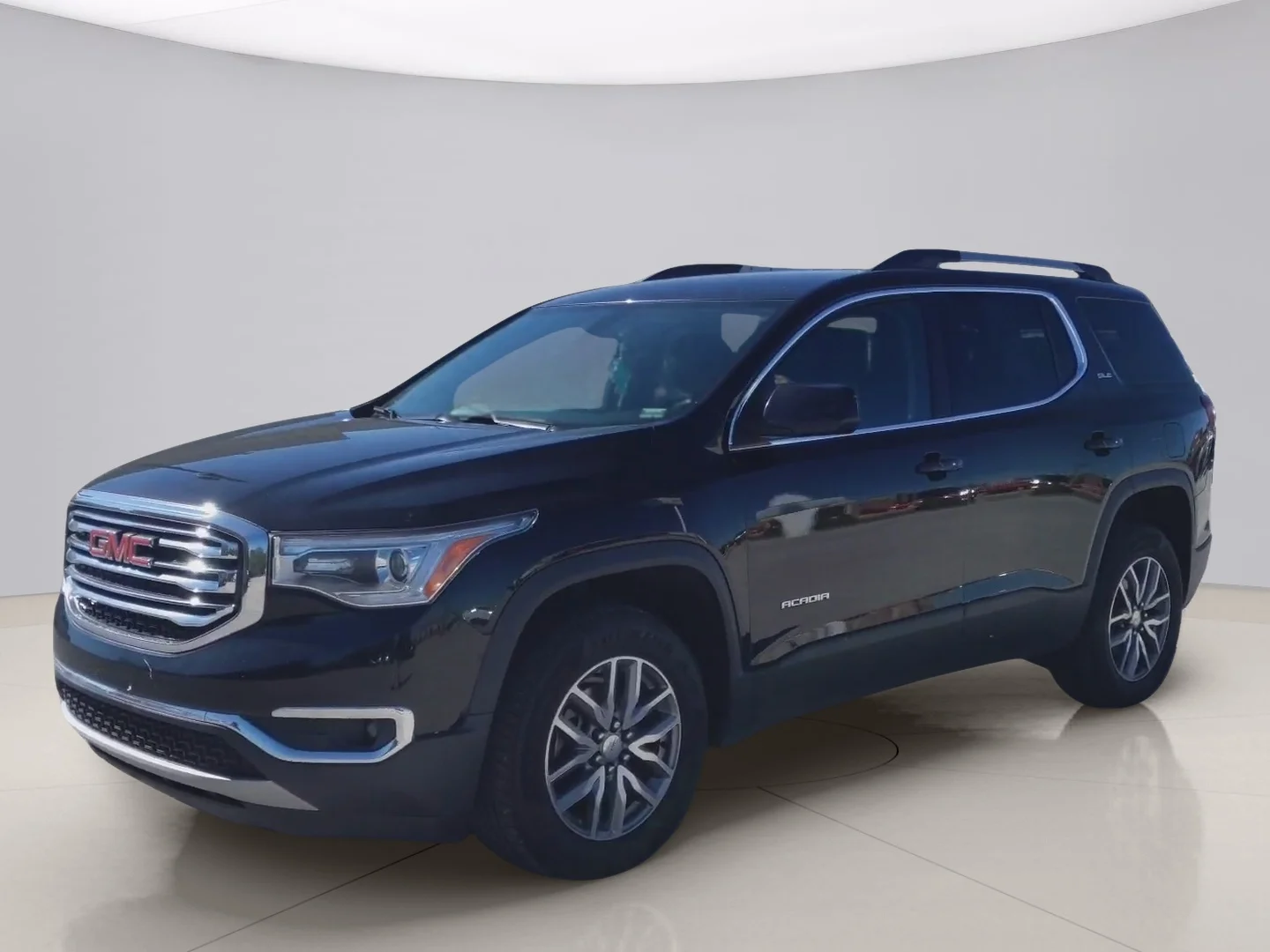 Used 2017 Black Gmc SLE image 1