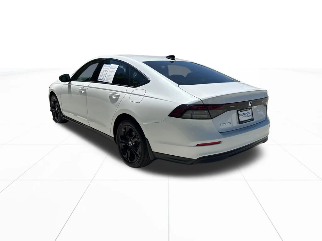 Certified Used 2025 Platinum White Pearl Honda 1.5T SE image 41