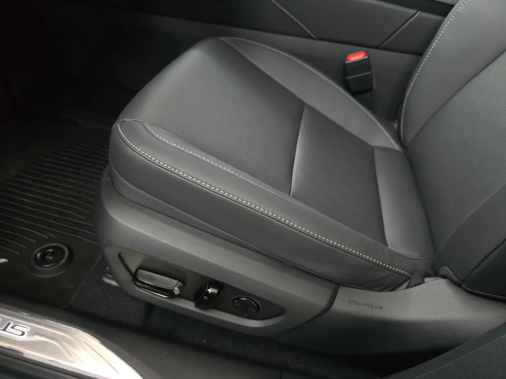 New 2026 Cloudburst Gray Lexus PREMIUM image 26